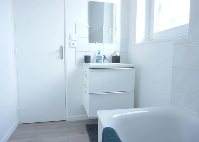 Cosy Proche Gare Lejlighed